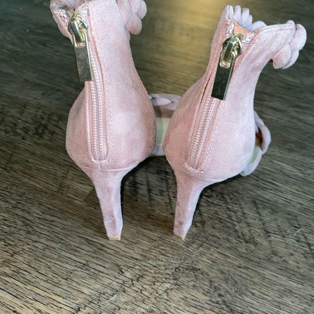 Braided heals - Picture 3 of 4